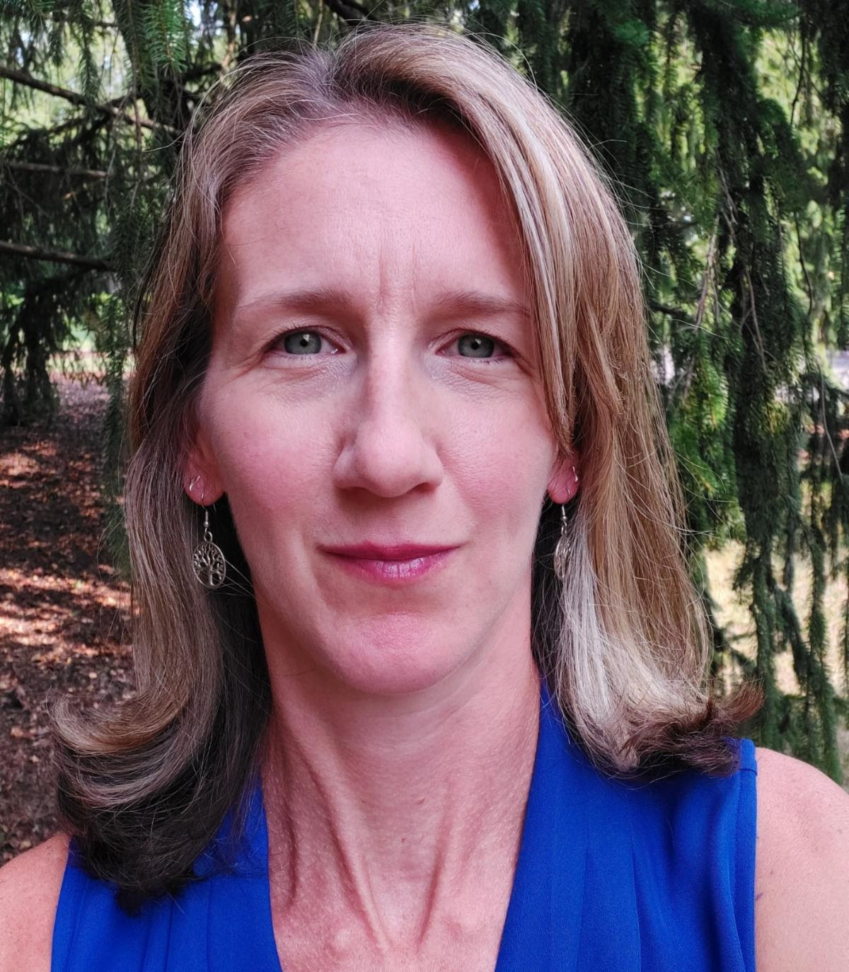 Janelle Varin.jpg